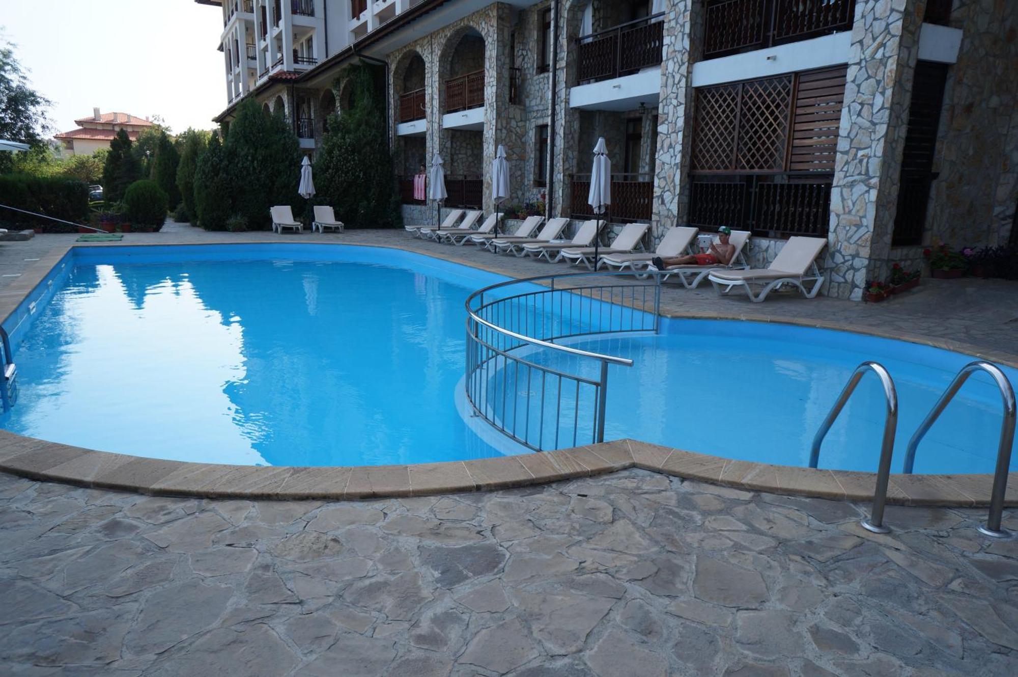Dom-El Real Apartments 3 - Sveti Vlas Exteriör bild