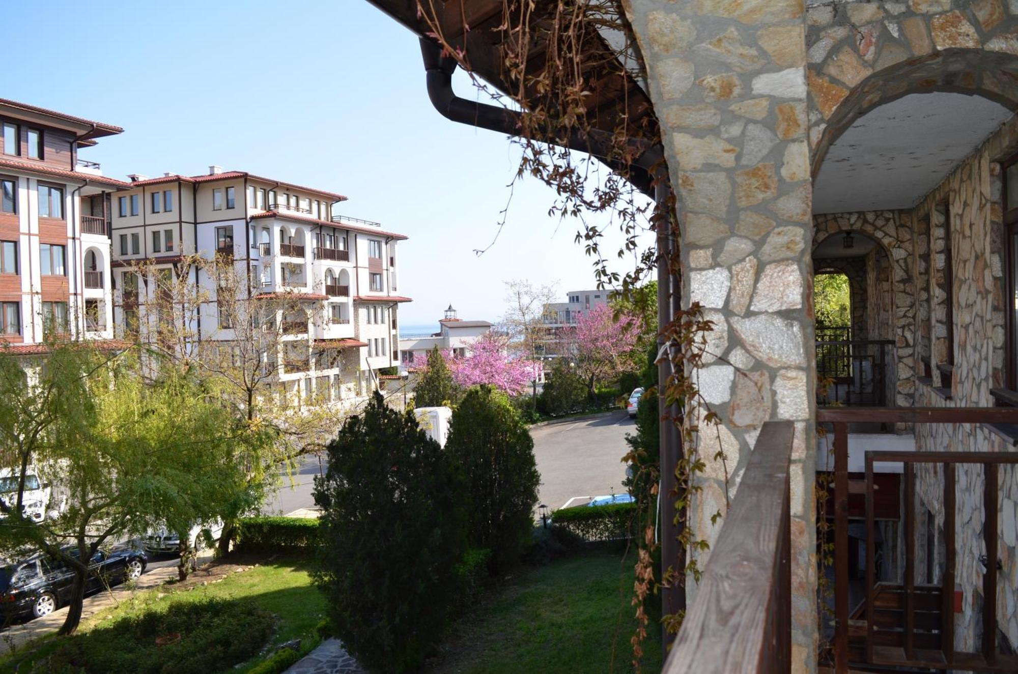 Dom-El Real Apartments 3 - Sveti Vlas Exteriör bild